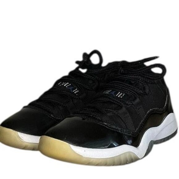 Nike Air Jordan 11 Retro Low FV5104-004 Patent Leather Athletic Sneaker Size 1 - Picture 2 of 6